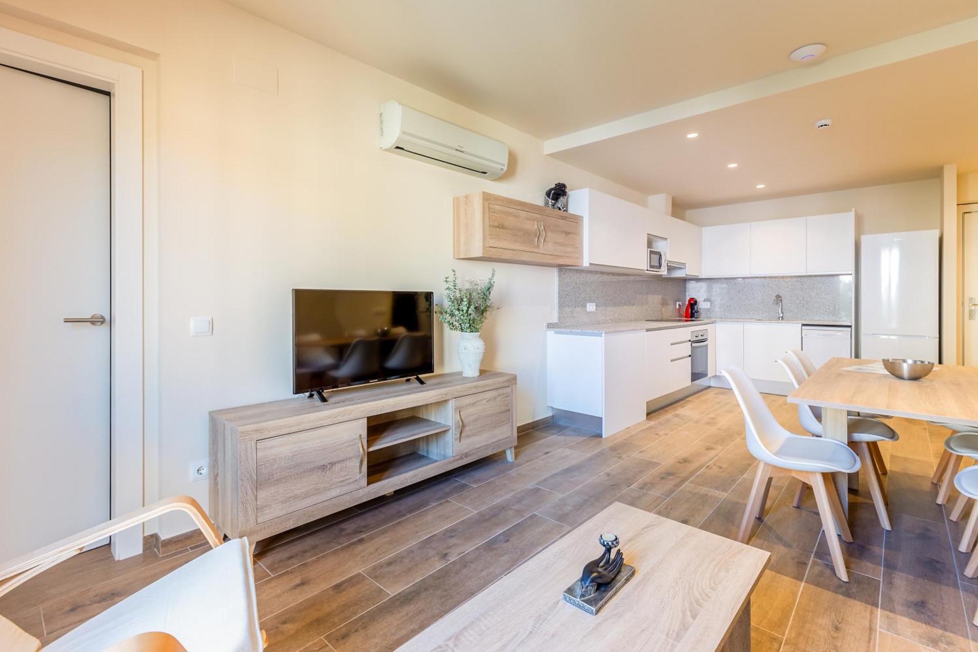 Can Cintet 21Nuevo Apartamento Moderno En Бесалу Экстерьер фото