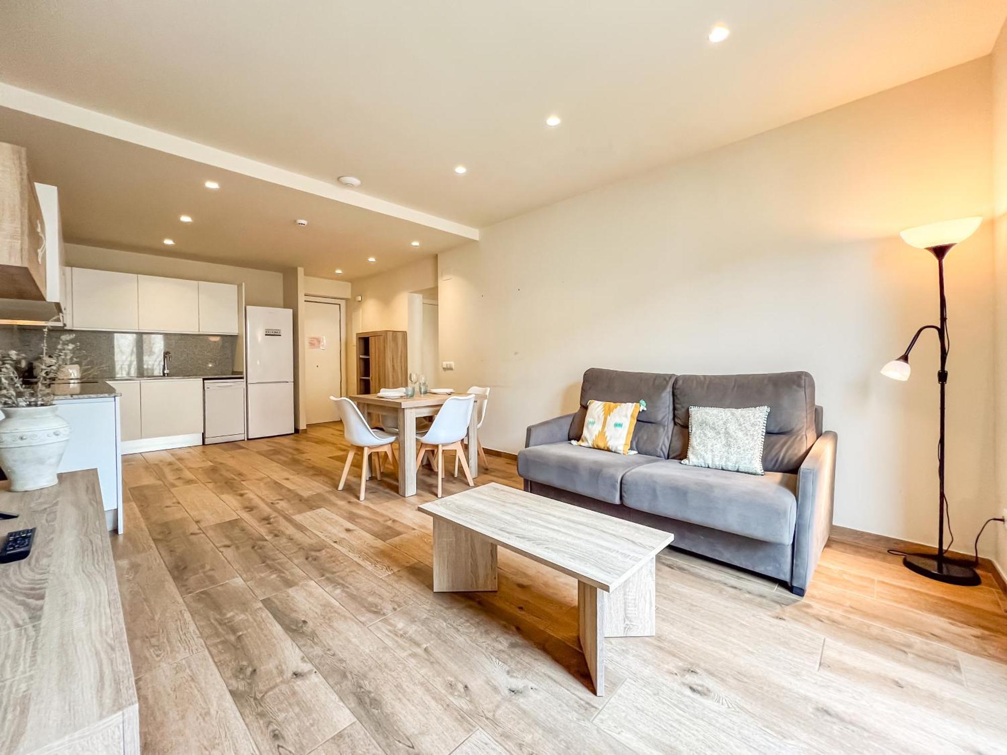Can Cintet 21Nuevo Apartamento Moderno En Бесалу Экстерьер фото